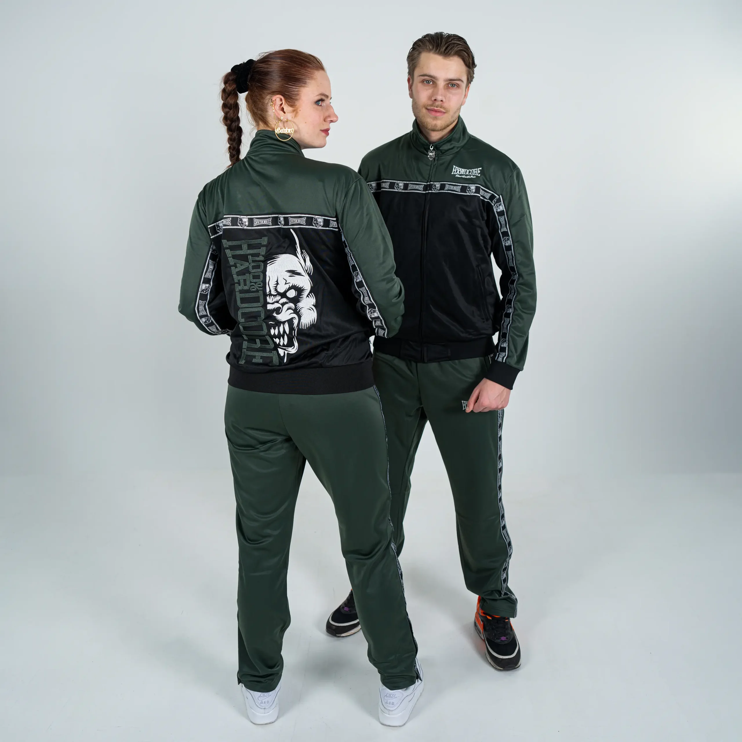 100% Hardcore Trainingshose Essential dark green – Bild 4